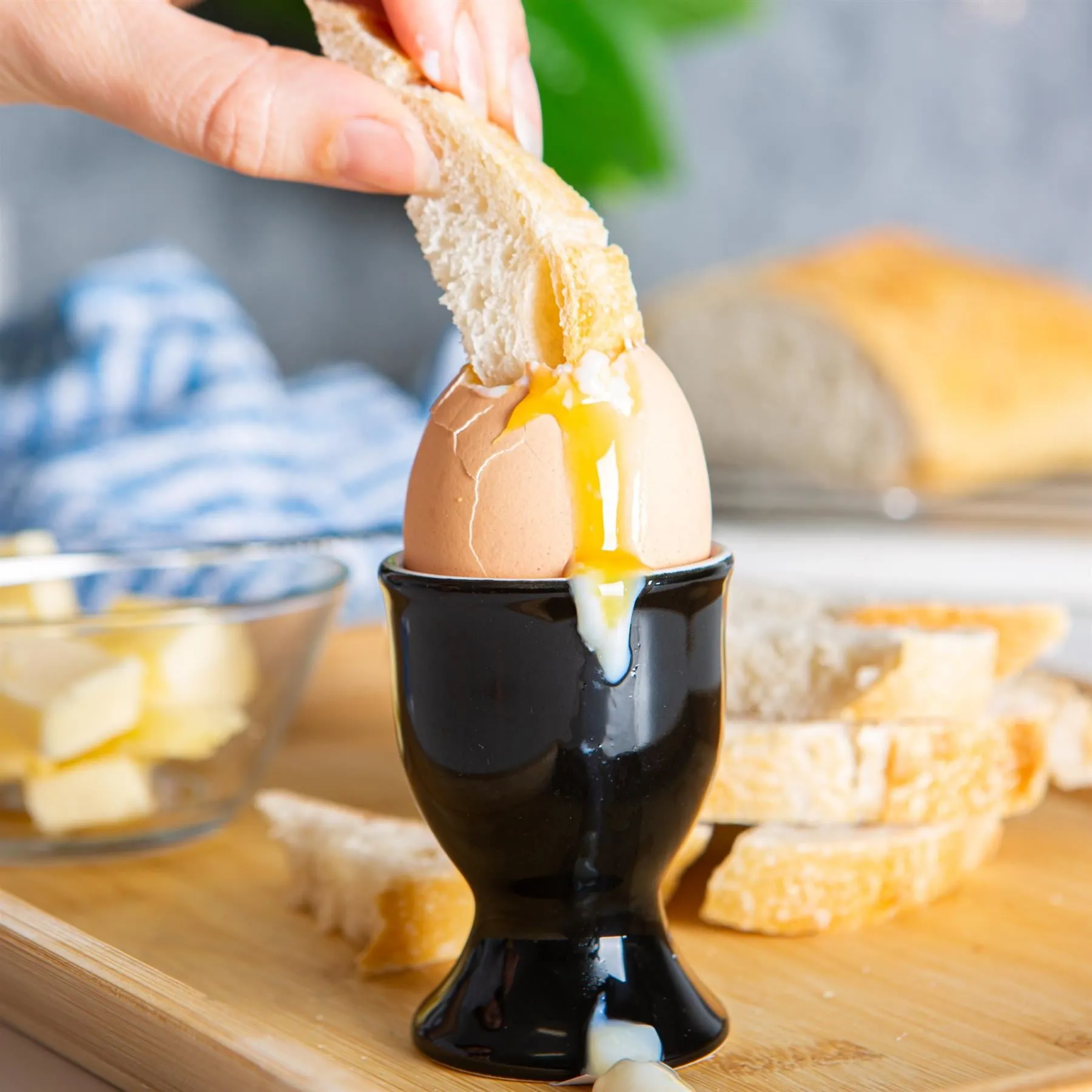 China Egg Cups - Pack of 6 - By Argon Tableware