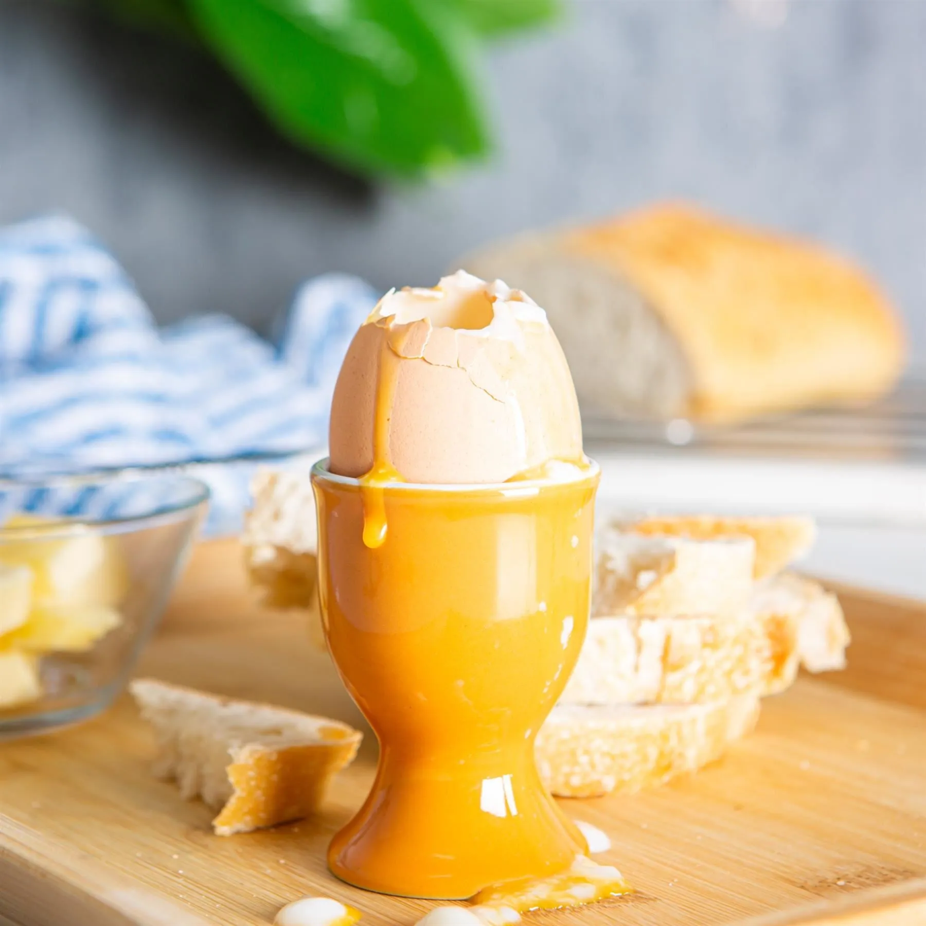 China Egg Cups - Pack of 6 - By Argon Tableware