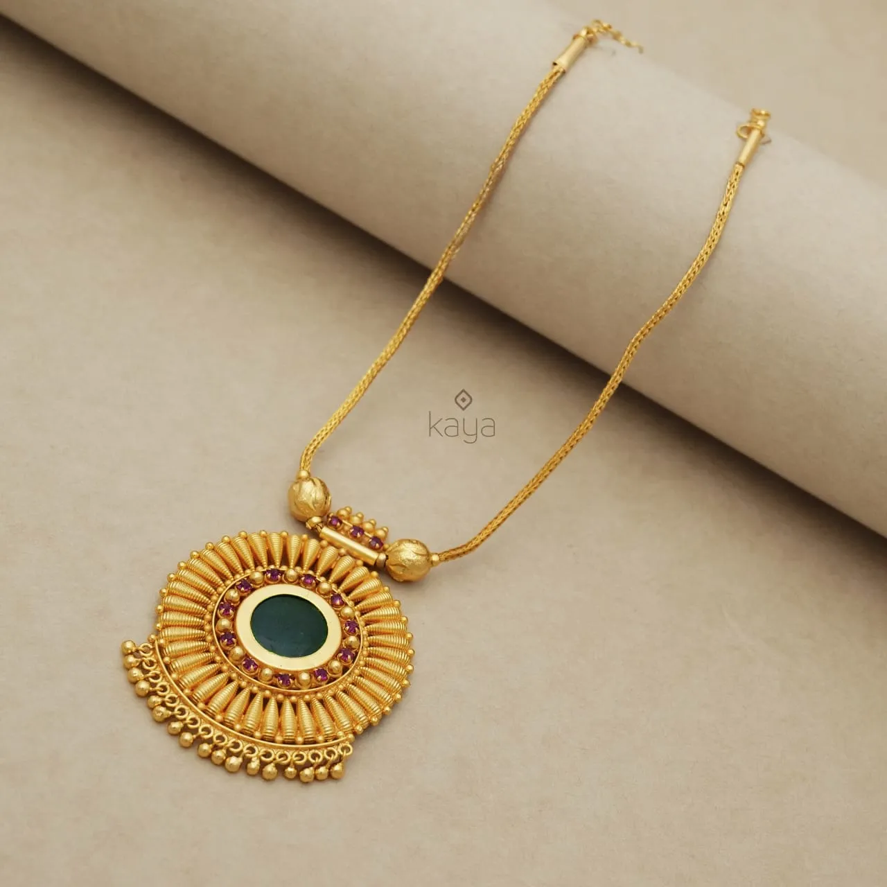 Classic Kerala Green Palakka Necklace SG10058