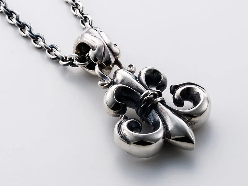 Classic Lily Top : Large Pendant